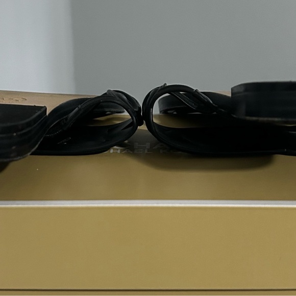 Michael Kors black sandals - Picture 2 of 3
